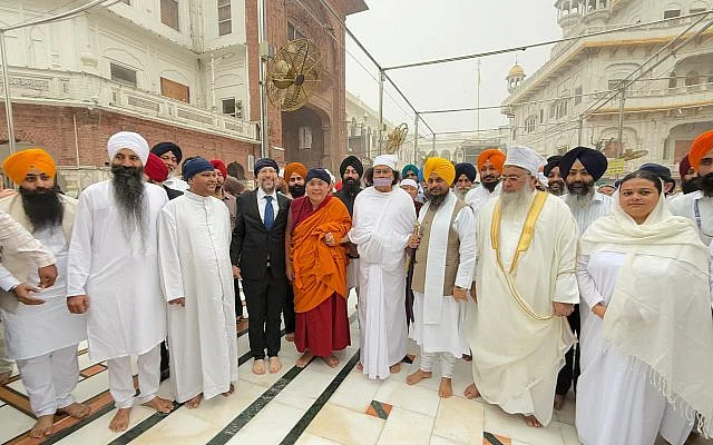 Togetherness at the Golden Temple